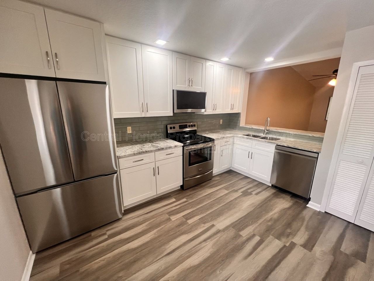 17 Escondido Cir #1-239 - Photo 4 of 33
