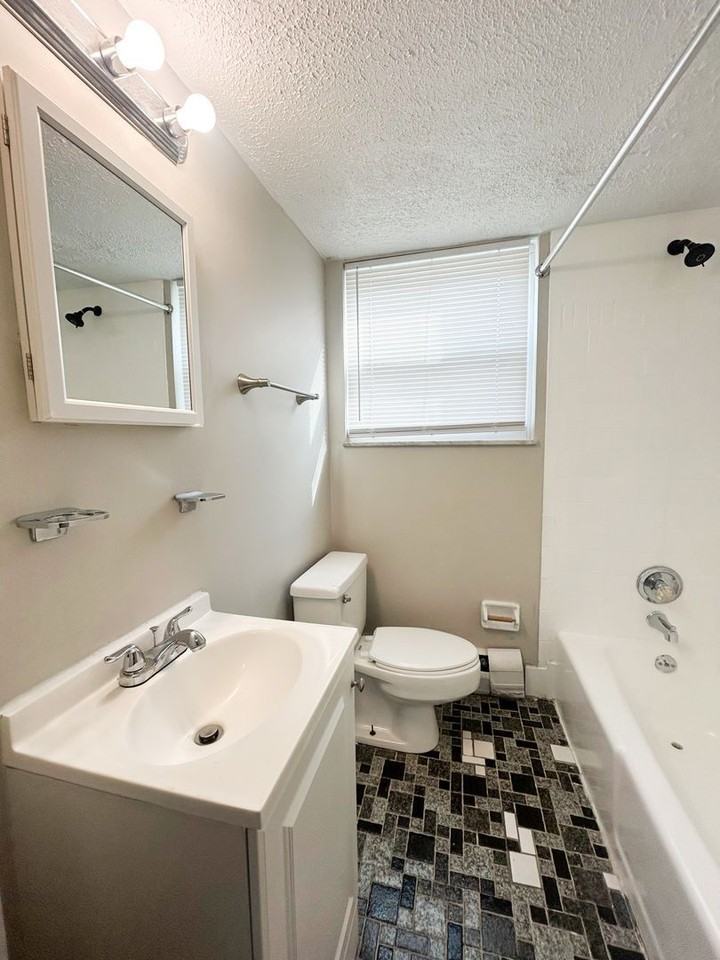 5845 Shadymist Ln #1 - Photo 7 of 15