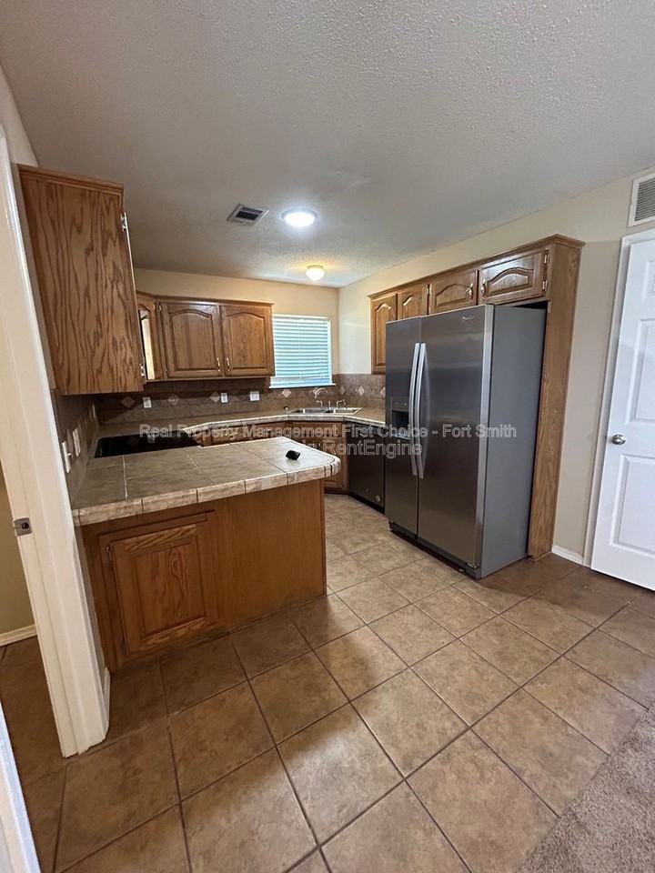 775 Mount Harmony Rd - Photo 5 of 18