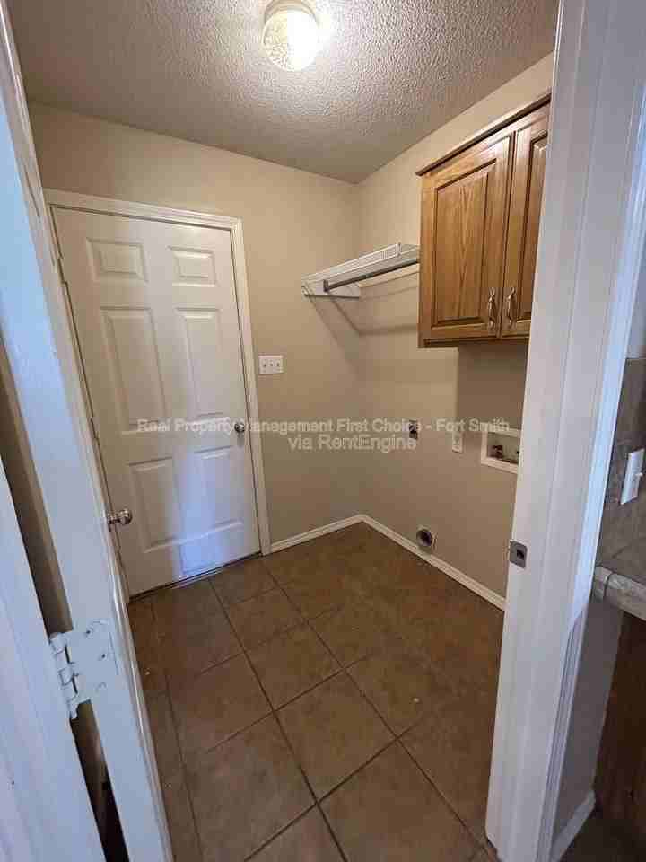 775 Mount Harmony Rd - Photo 7 of 18