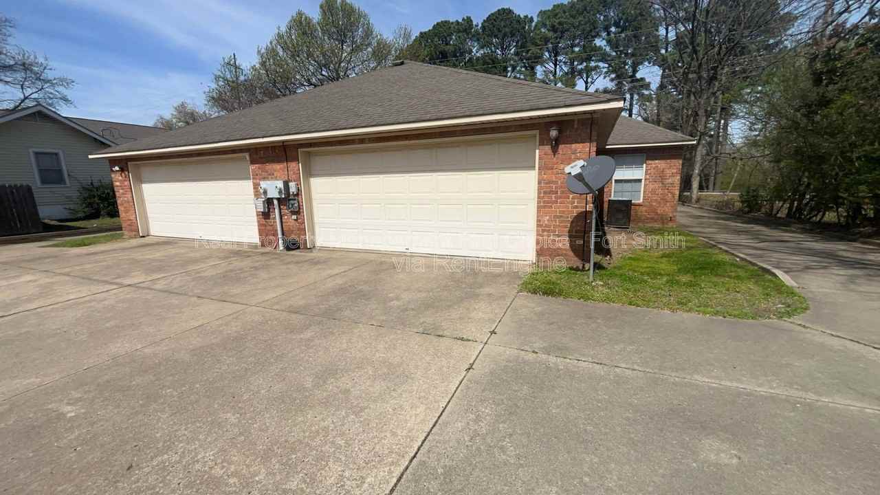 4806 Park Ave - Photo 3 of 3