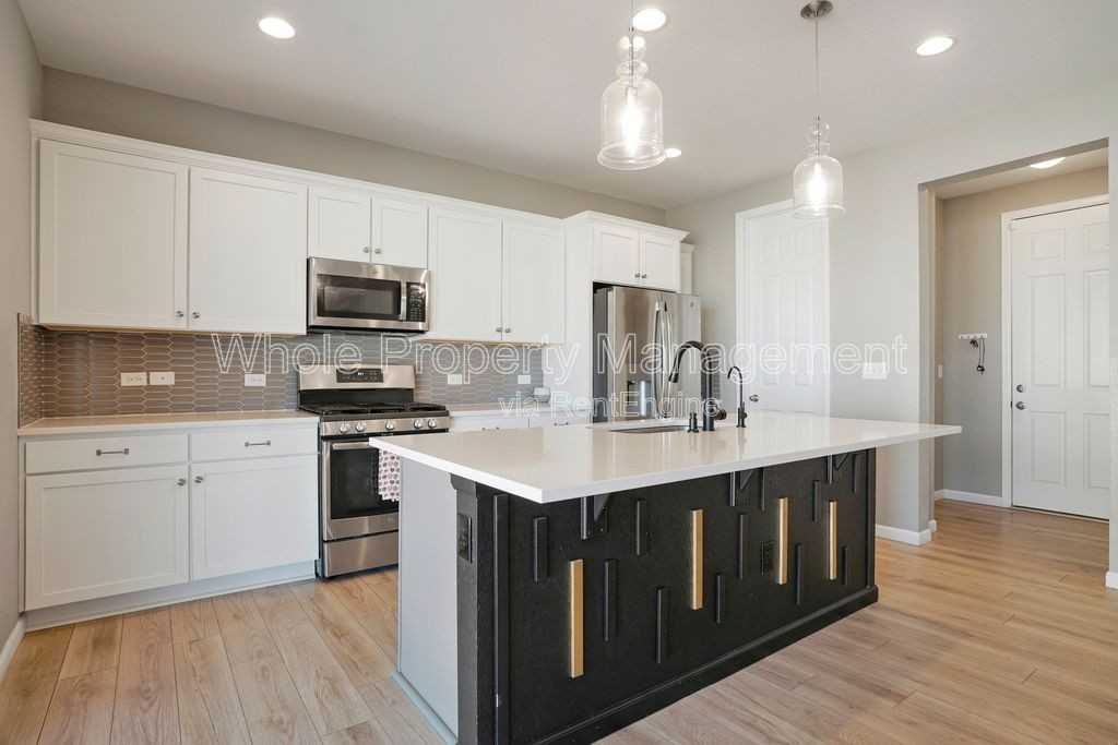 27837 E 9th Ln - Photo 7 of 23