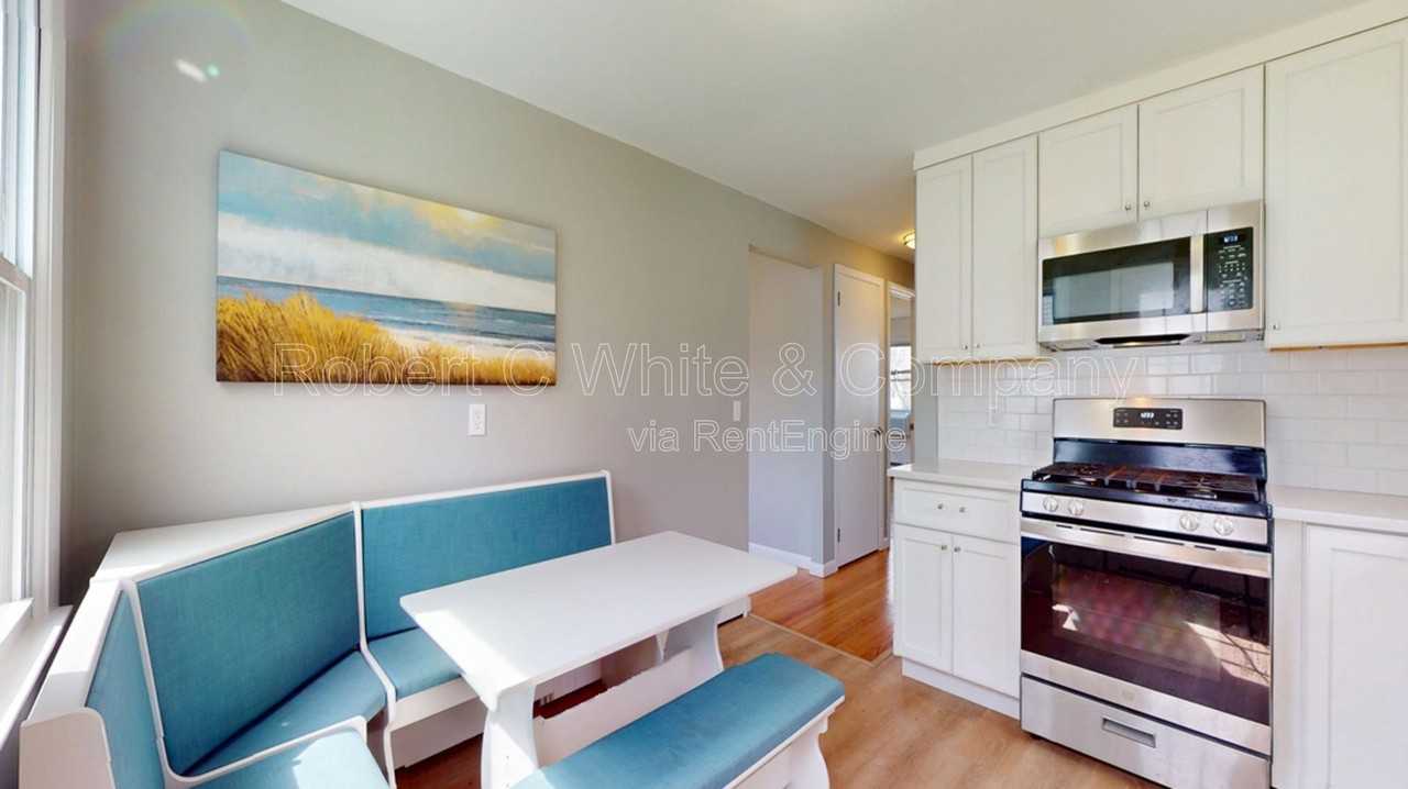 161 Mona Ter - Photo 5 of 27