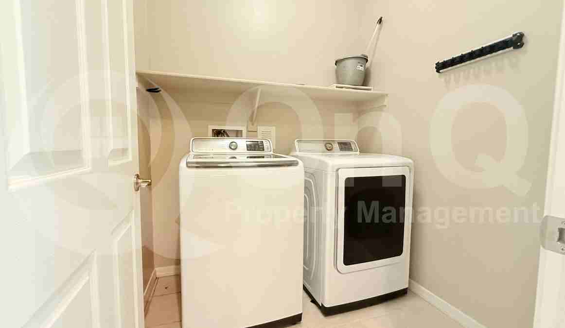 9644 W Fallen Leaf Ln - Photo 2 of 50