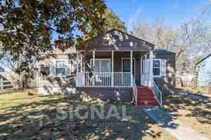 featured image of 5832 Court Q