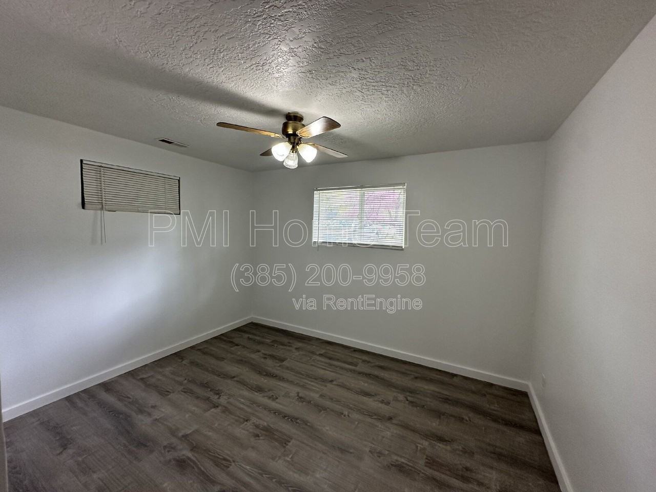 256 9th St - Photo 7 of 14