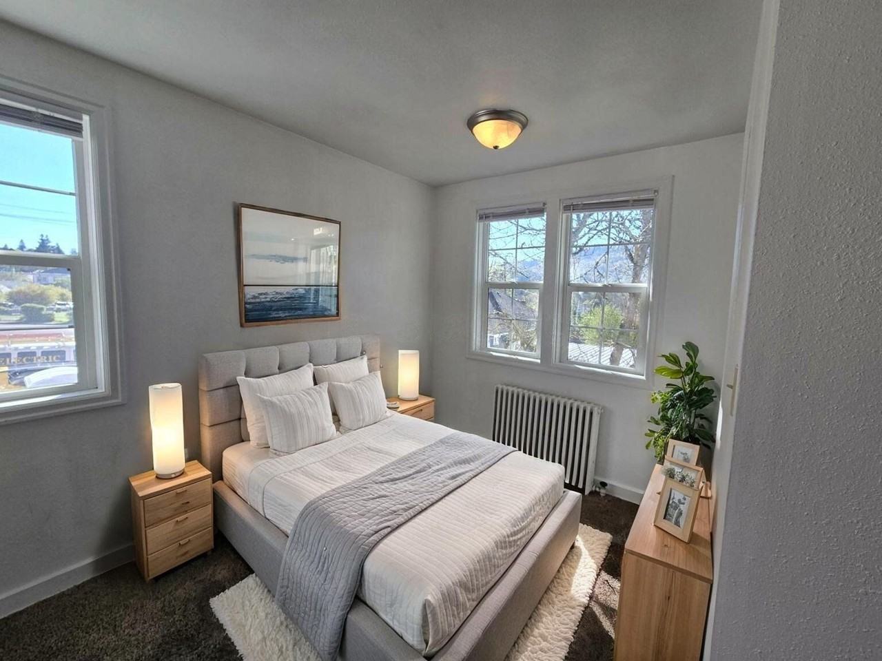 447 Ne Winchester St - Photo 4 of 20