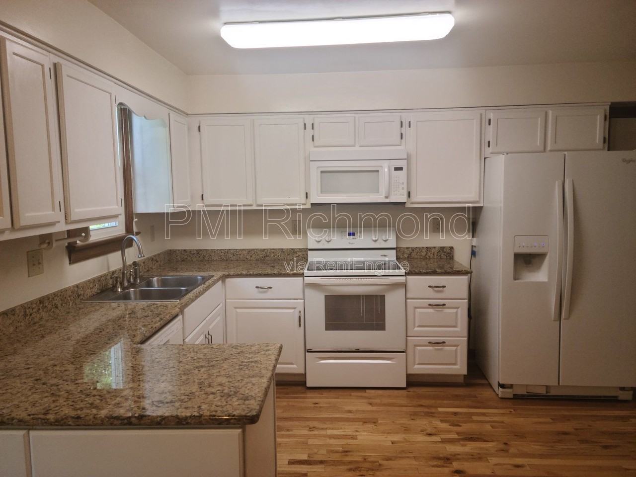 10412 Kings Grant Dr - Photo 7 of 23