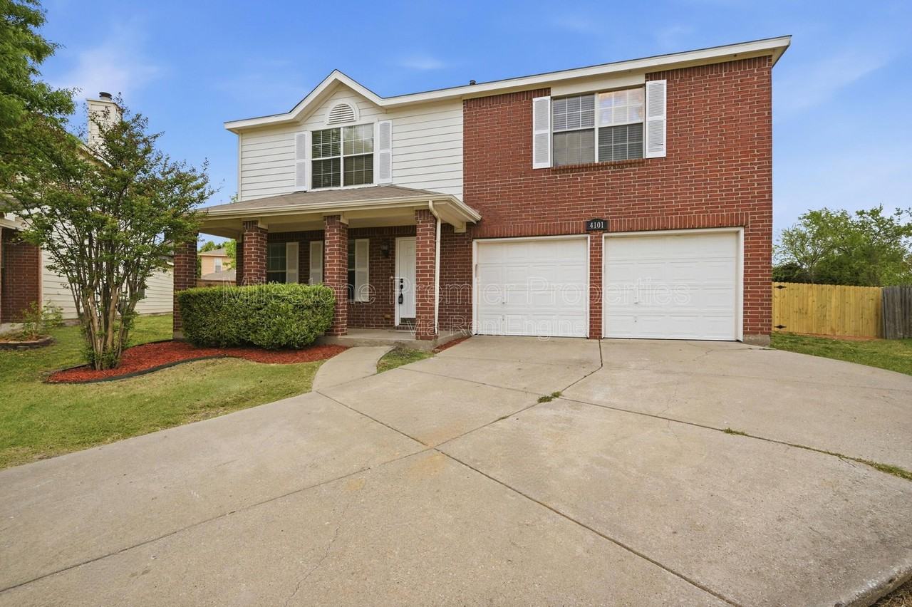 4101 Cardinal Dr - Photo 2 of 26