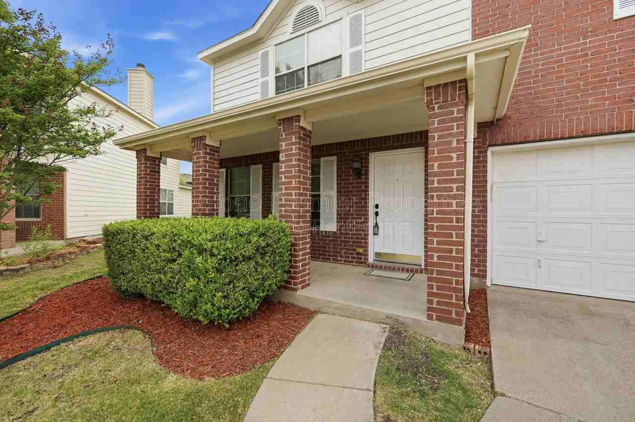 4101 Cardinal Dr - Photo 3 of 26