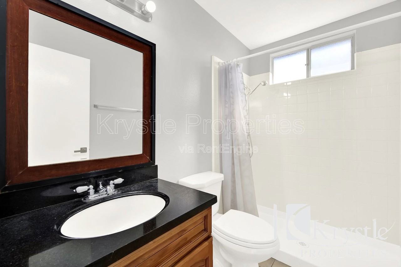 121 Radcliffe Dr - Photo 7 of 25