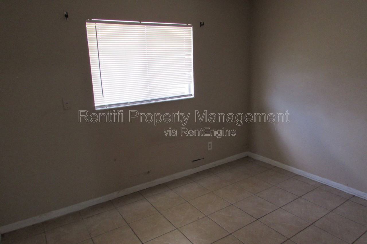 465 Figuera Ave #D - Photo 2 of 13