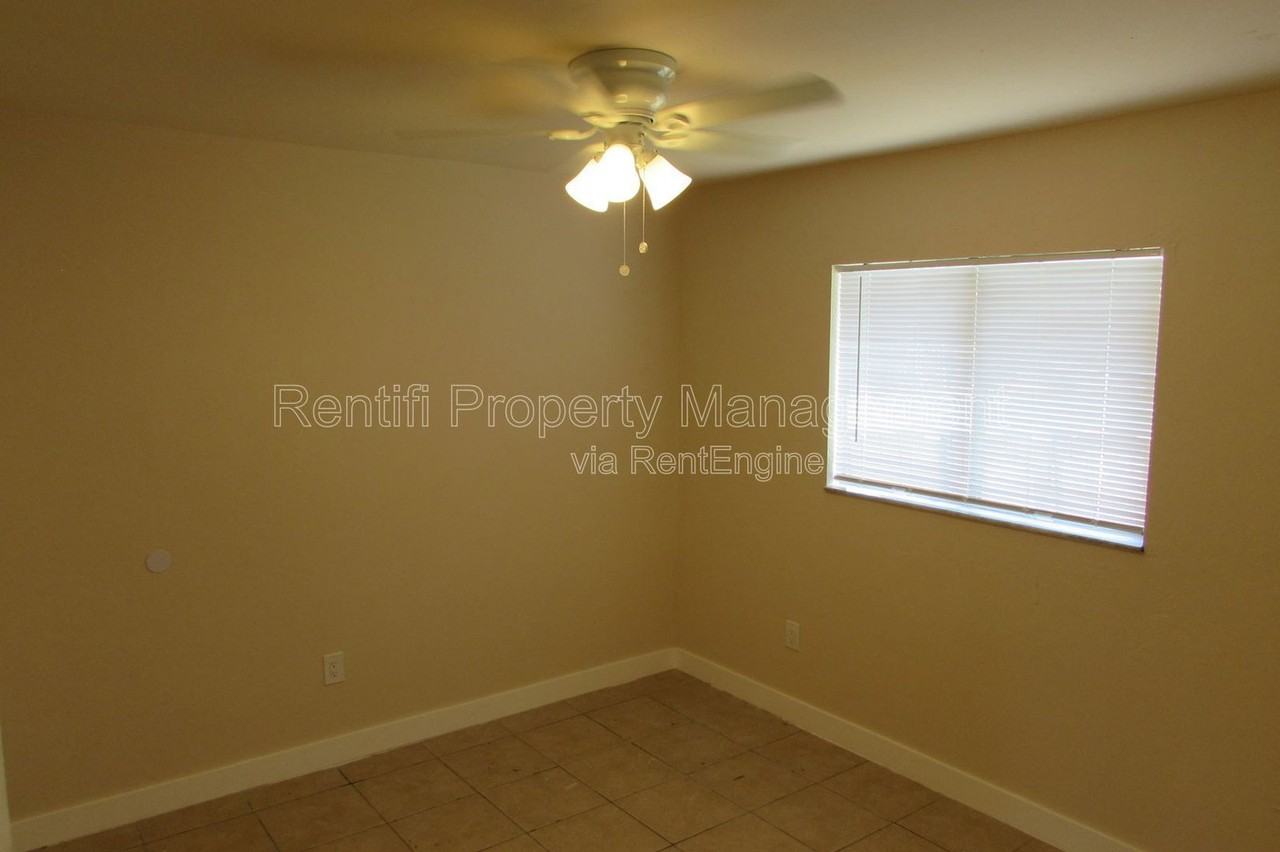 465 Figuera Ave #D - Photo 6 of 13