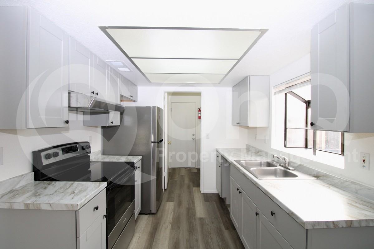 9514 W El Caminito Dr - Photo 3 of 17