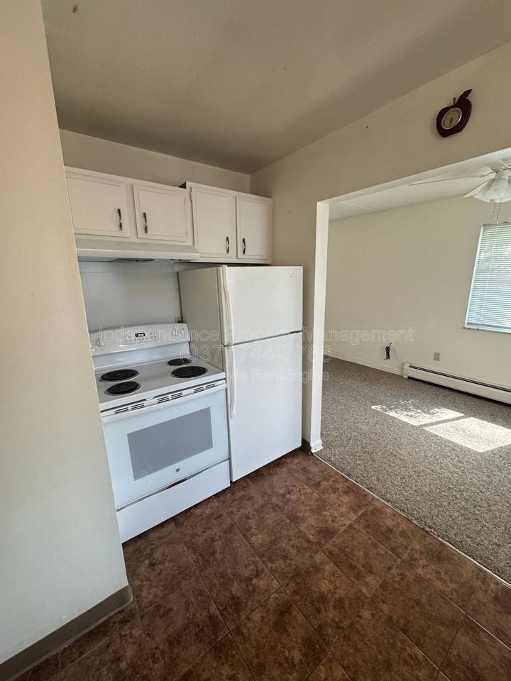 471 Ginger Pl - Photo 4 of 14