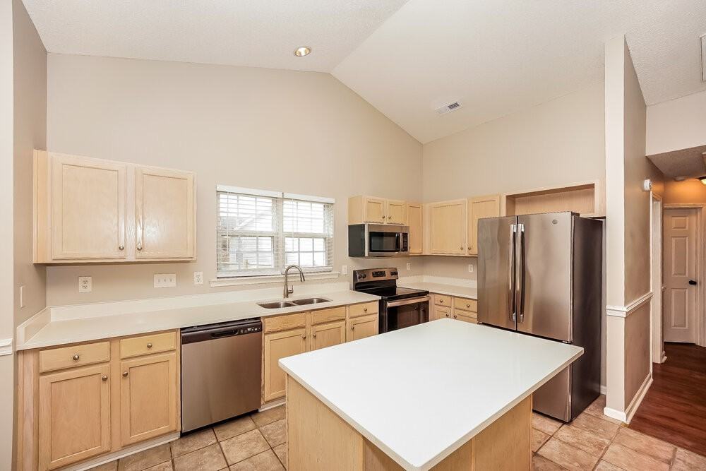 1039 Sandy Point Dr Sw - Photo 7 of 16