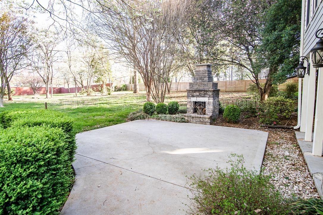 7205 Canmore Ln - Photo 6 of 50