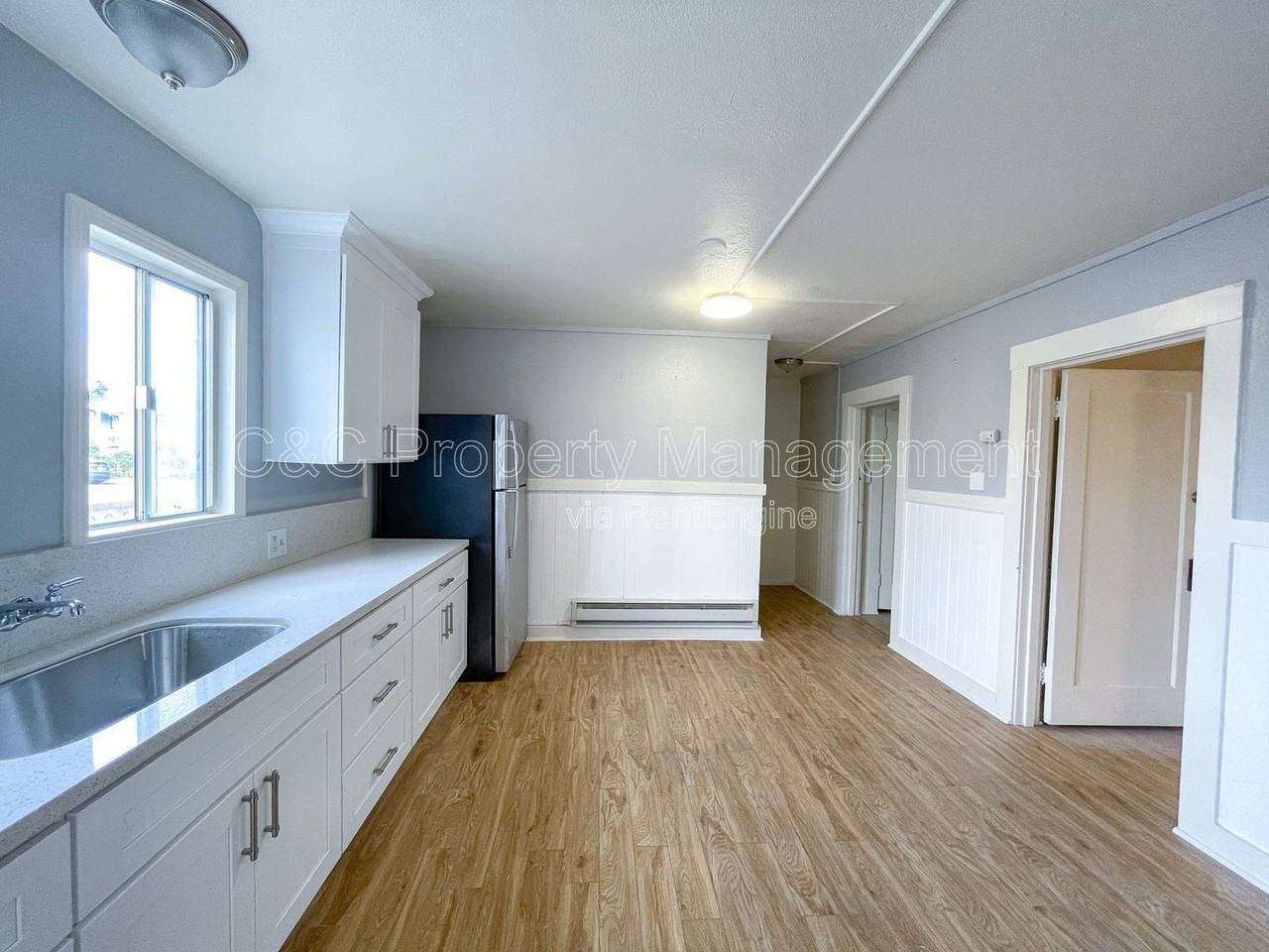 464 Cortes St #B - Photo 2 of 10