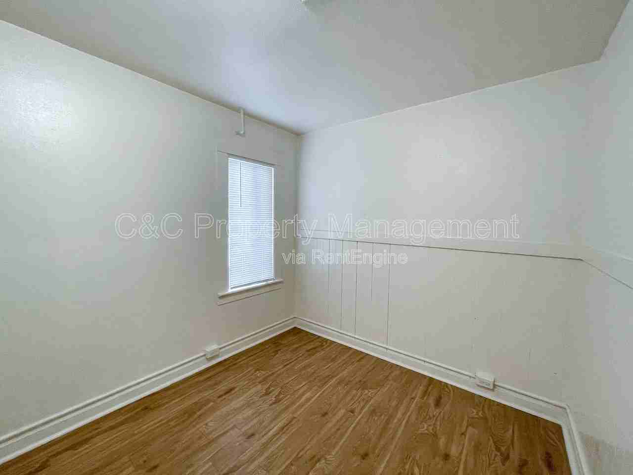 464 Cortes St #B - Photo 5 of 10