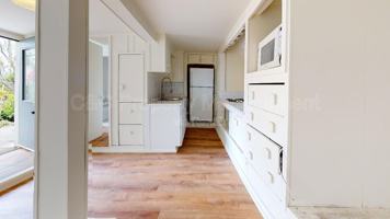 featured image of 489 Laurel Ave #D