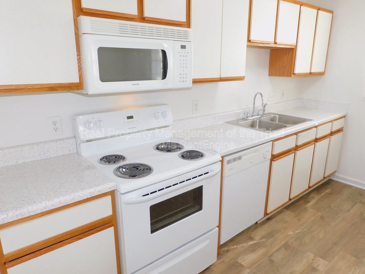 1500 Gatewood Ave #128 - Photo 6 of 25