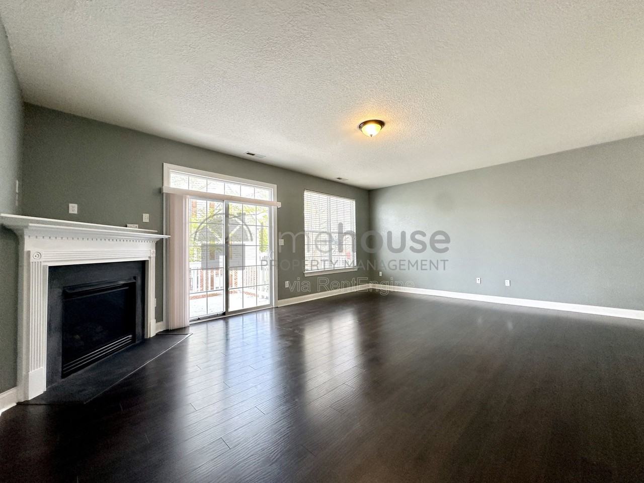 4452 Leamore Square Rd #1 - Photo 3 of 25