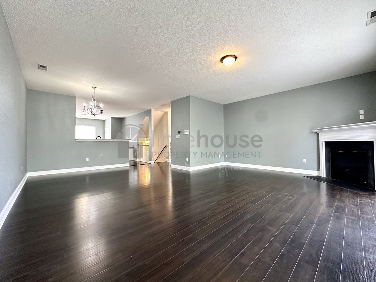 4452 Leamore Square Rd #1 - Photo 4 of 25