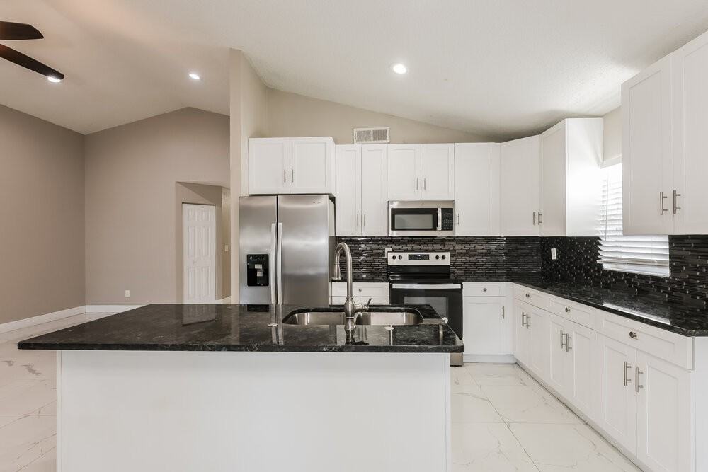 1735 Tarah Trace Dr - Photo 6 of 15