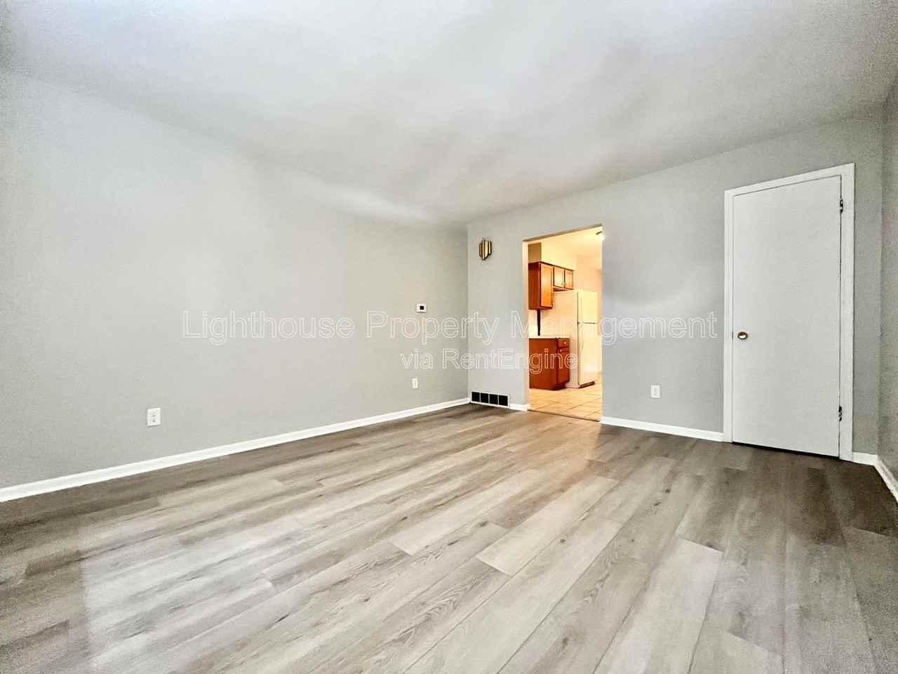 1745 Dawes Ct Se - Photo 2 of 22