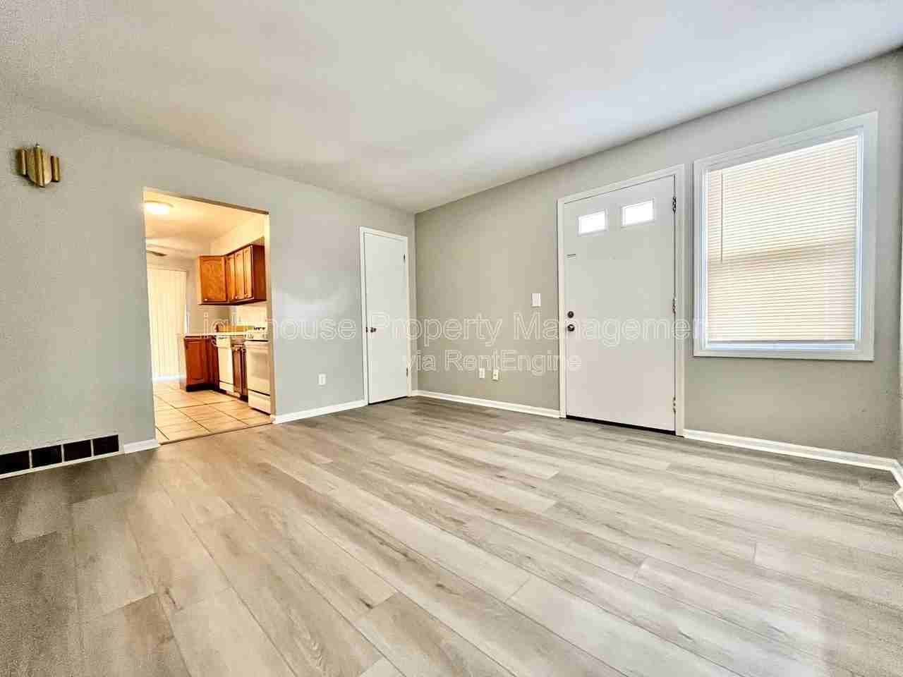 1745 Dawes Ct Se - Photo 3 of 22