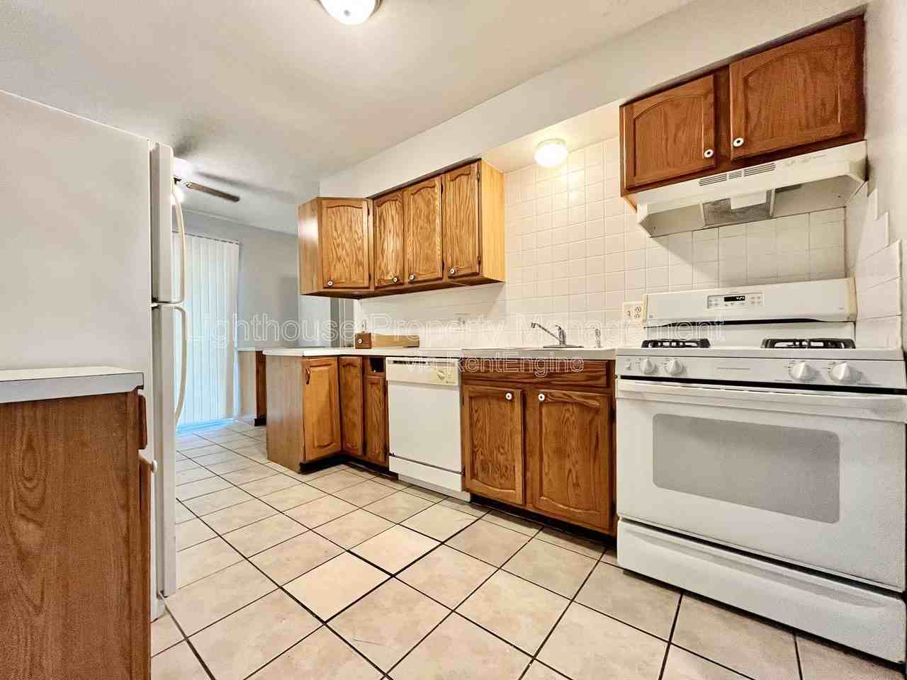 1745 Dawes Ct Se - Photo 5 of 22