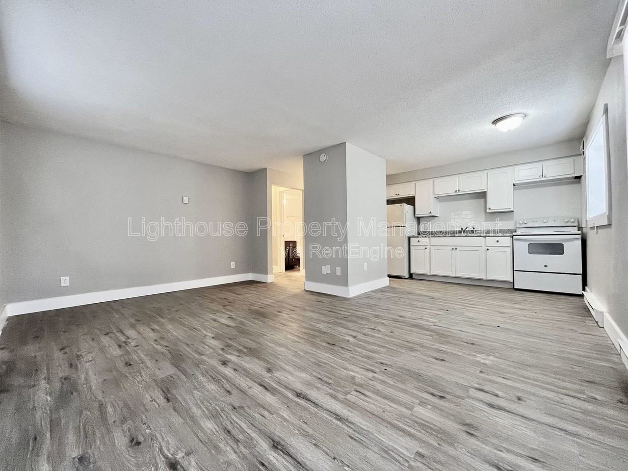 1490 Carmil Dr #4 - Photo 5 of 17