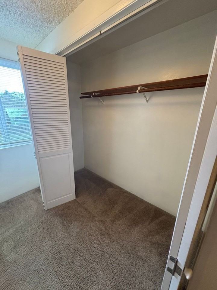 462 W 11th Aly #5 - Photo 6 of 14