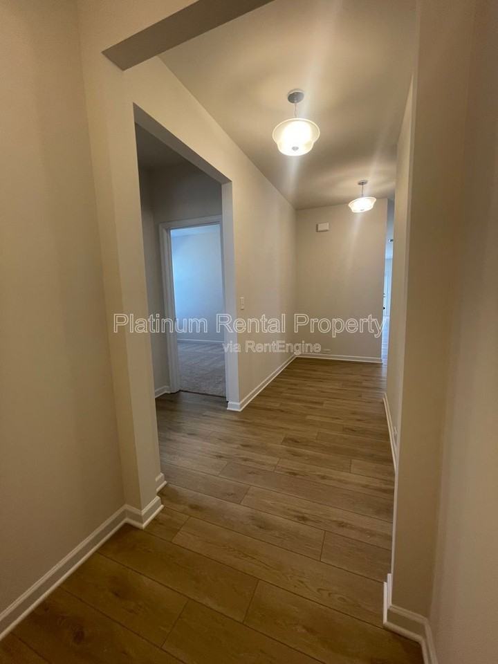 32 Thedford Dr - Photo 6 of 39