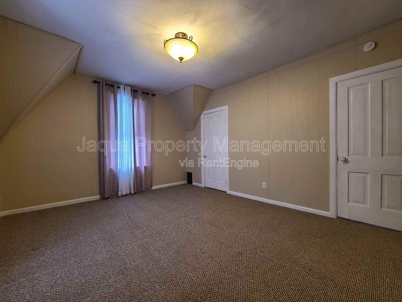 621 State St #2 - Photo 6 of 14