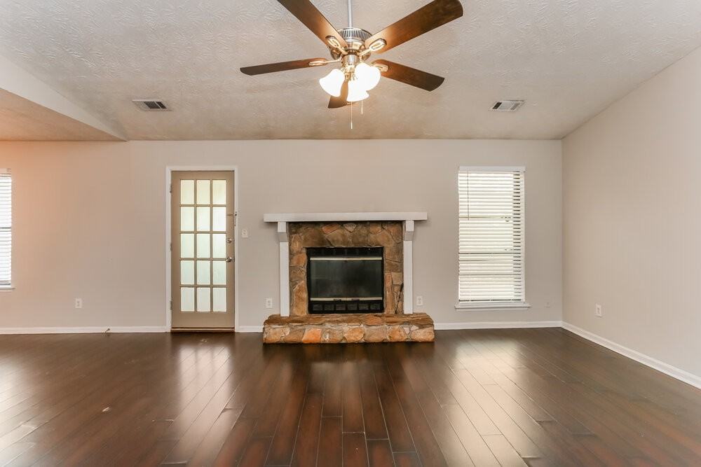 3747 Willow Wood Way - Photo 4 of 16