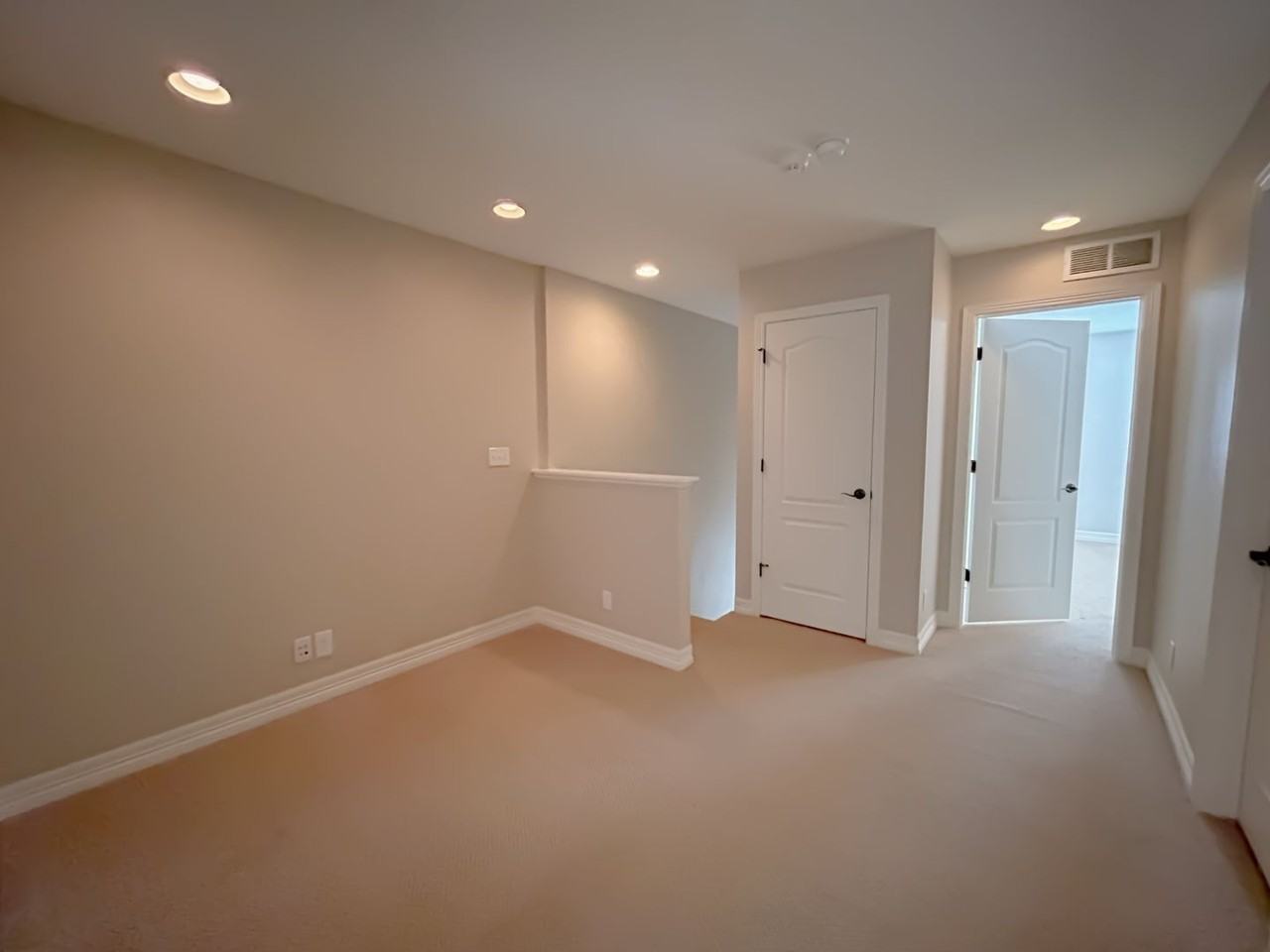 2846 Iola St - Photo 7 of 15