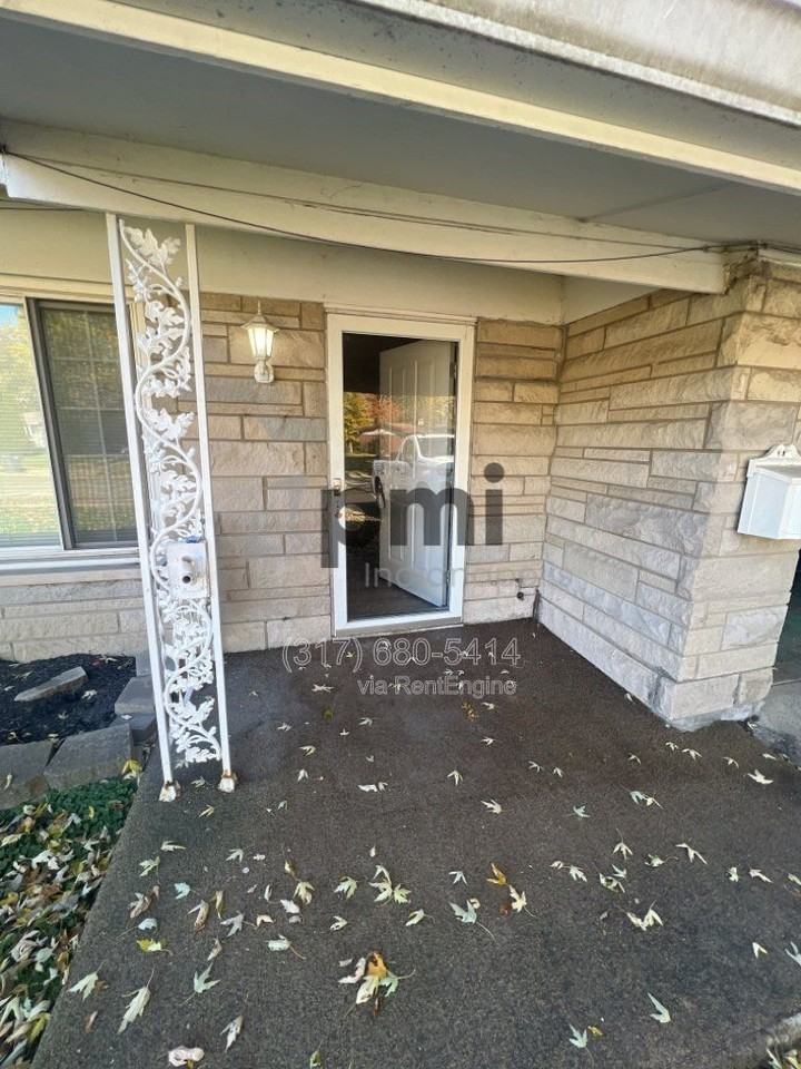 3337 Beacon Ct - Photo 4 of 21