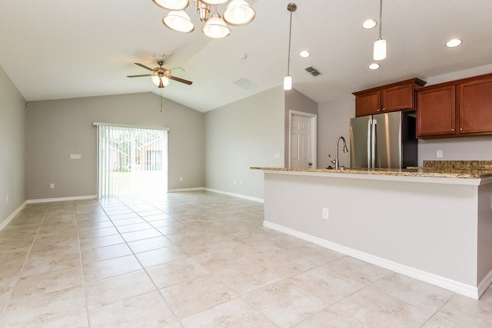 1904 Pontoon Pl - Photo 5 of 17