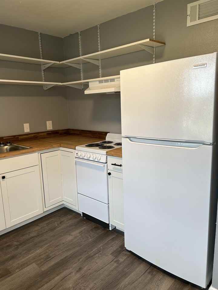 280 Central Ave #428 - Photo 5 of 18