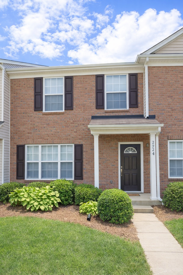 2924 Little Stream Ct - Photo 2 of 21