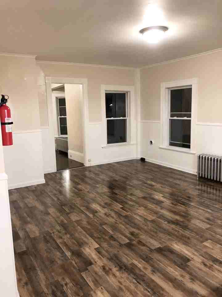 51 Pierce St #2R - Photo 6 of 10