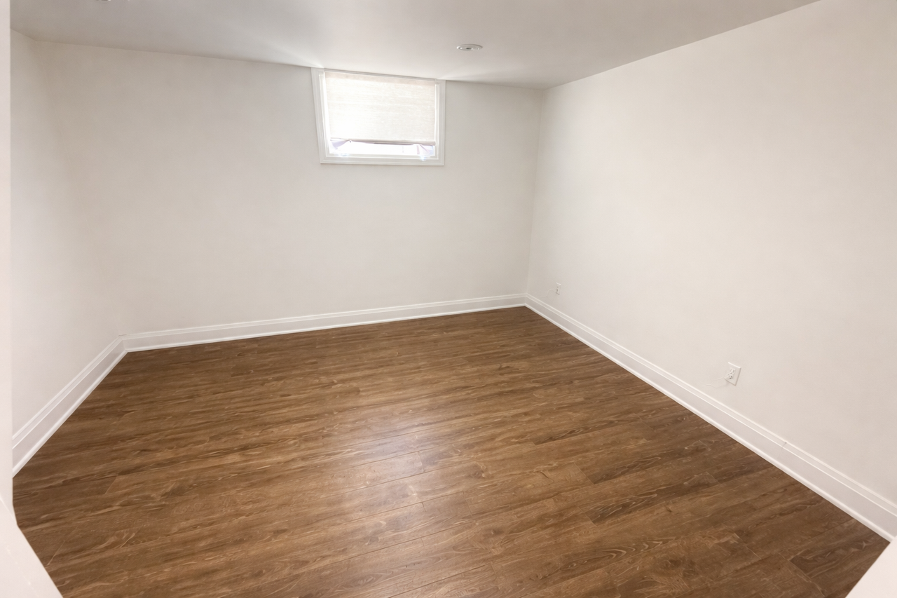 Brimley Rd & Lawrence Ave E - Photo 6 of 7