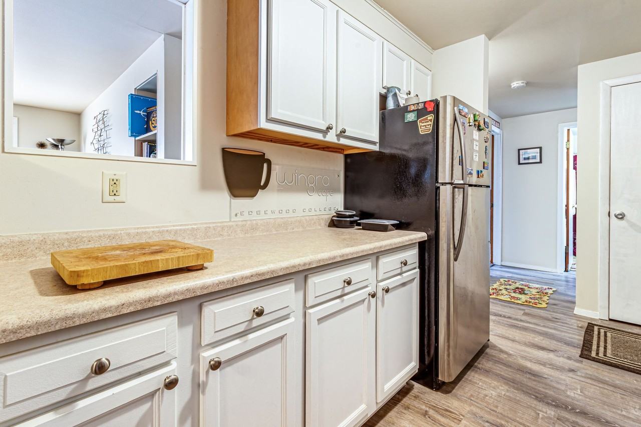 5019 Old Middleton Rd #3 - Photo 5 of 10