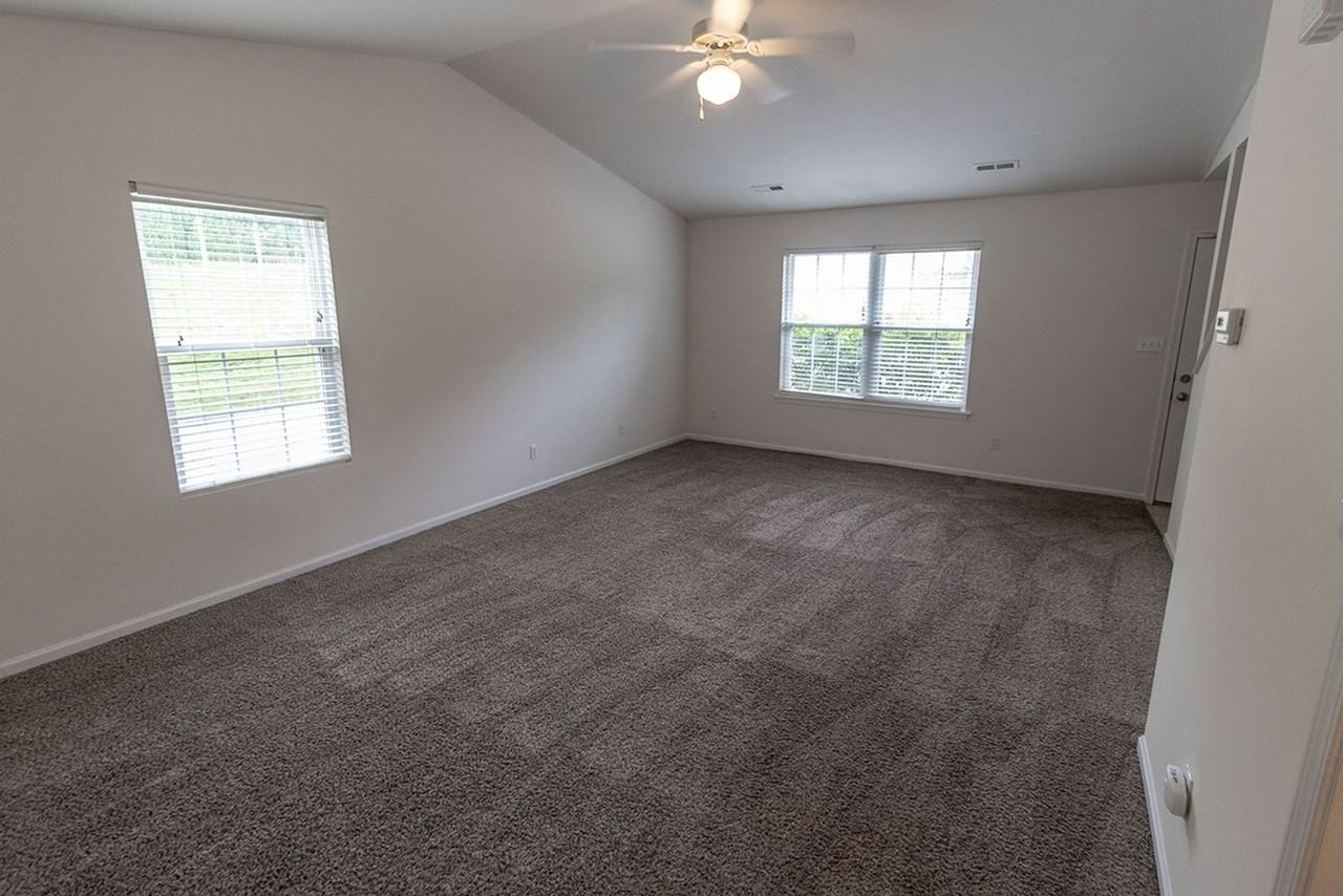 3306 St Charles Rd - Photo 5 of 31