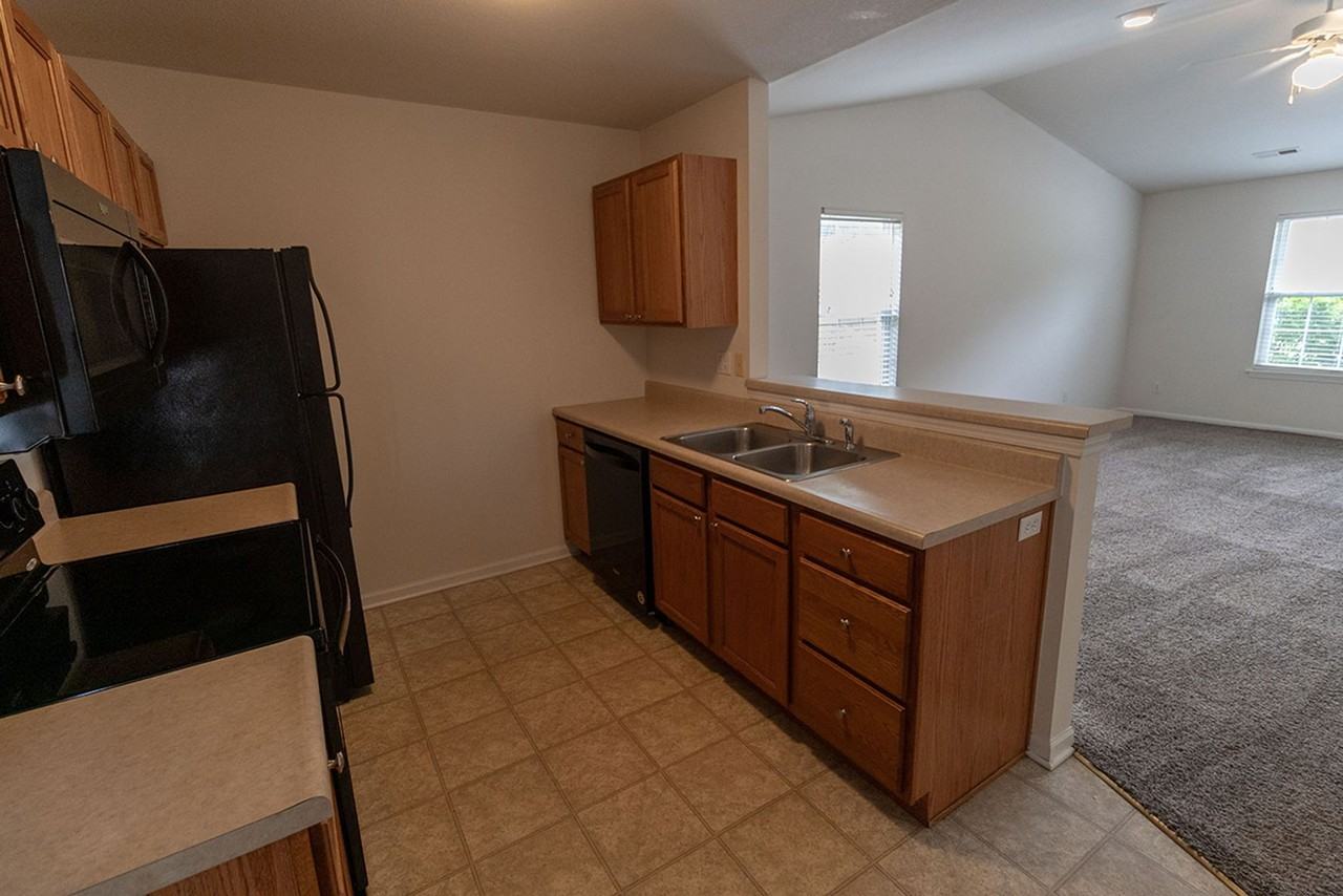 3306 St Charles Rd - Photo 7 of 31