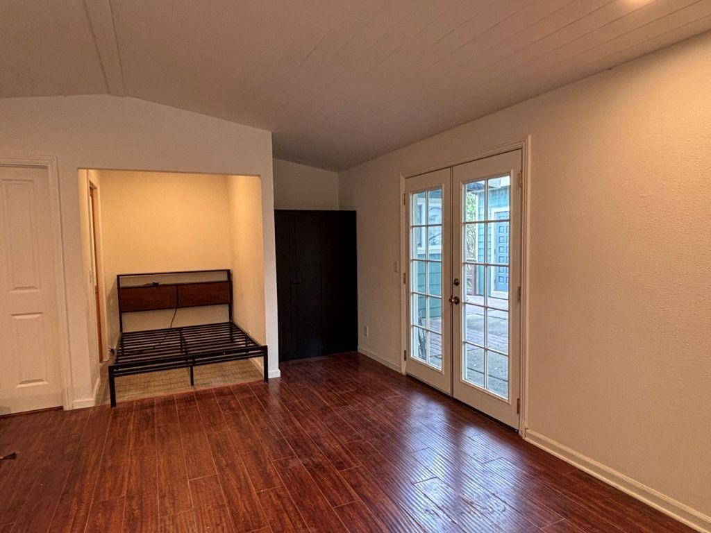 326 Jesse St - Photo 4 of 5