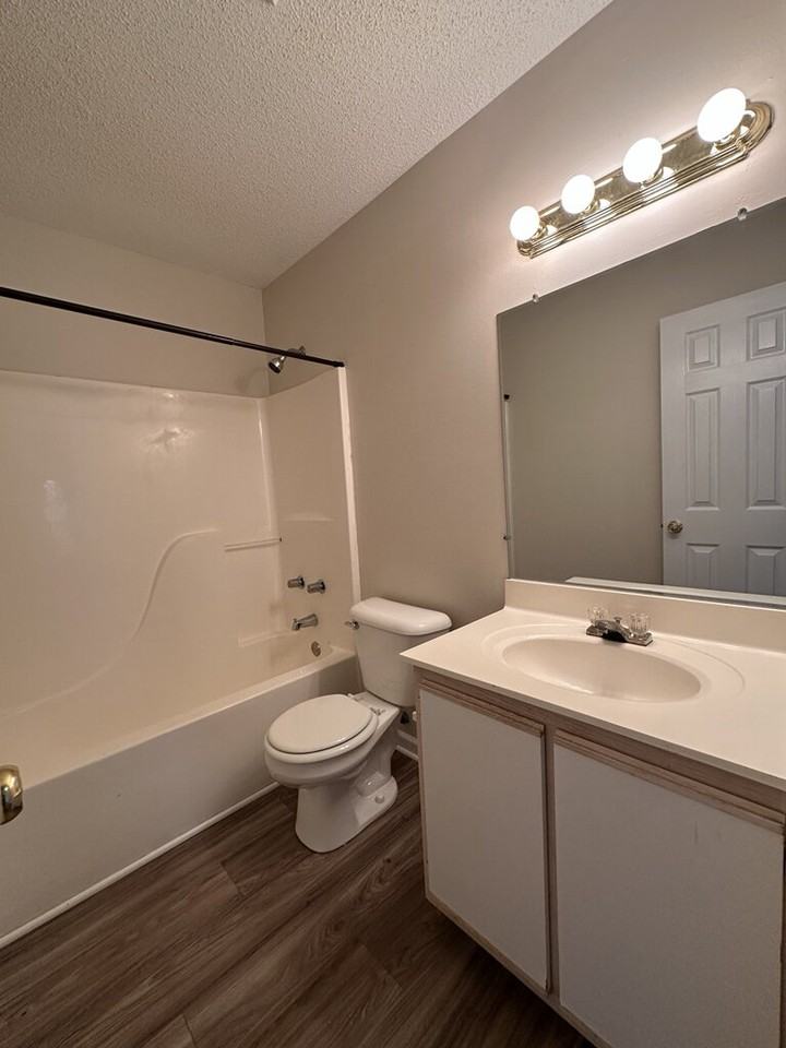 400 Winners Cir S - Photo 6 of 11