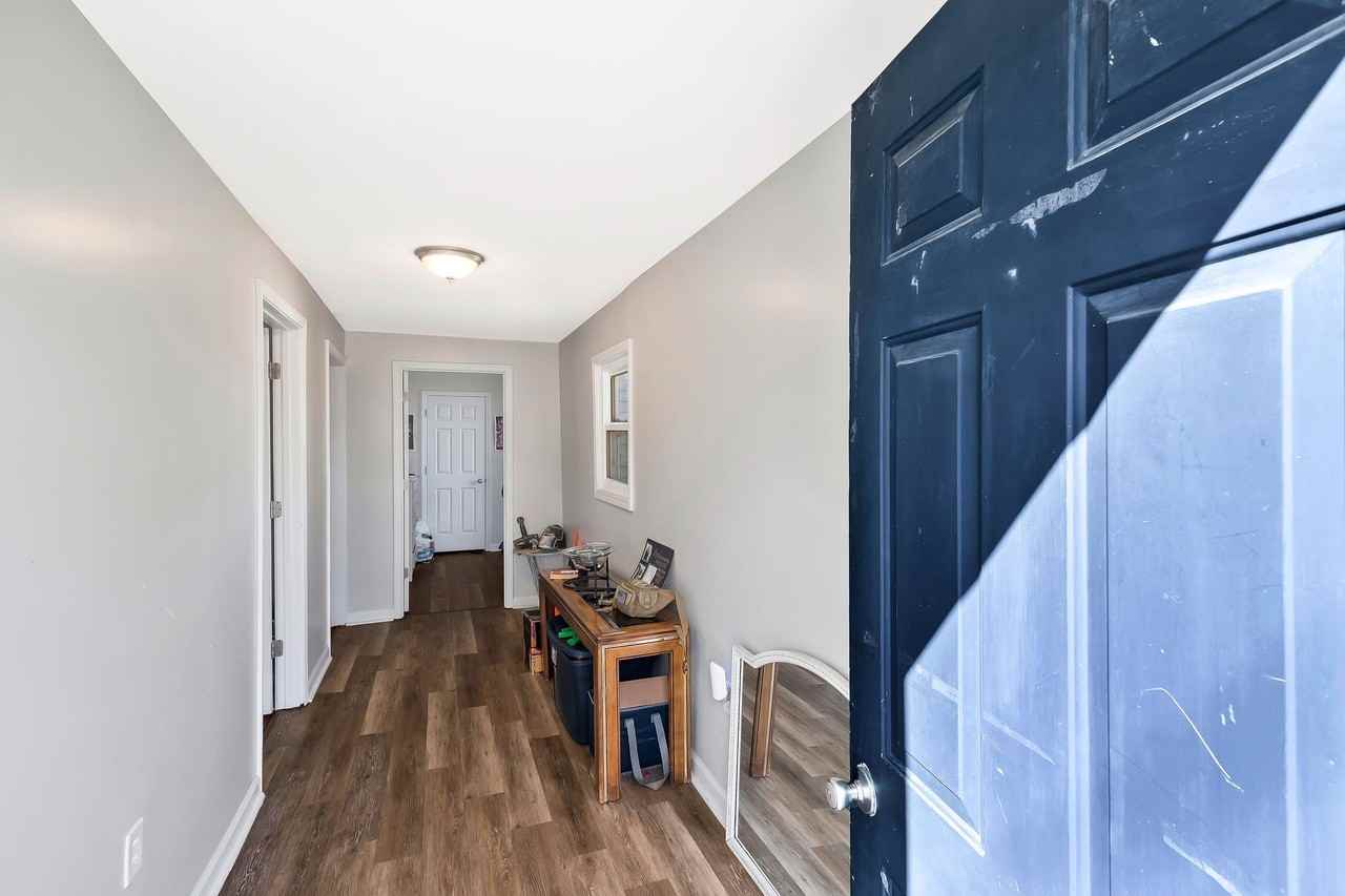 1214 School St - Photo 2 of 16