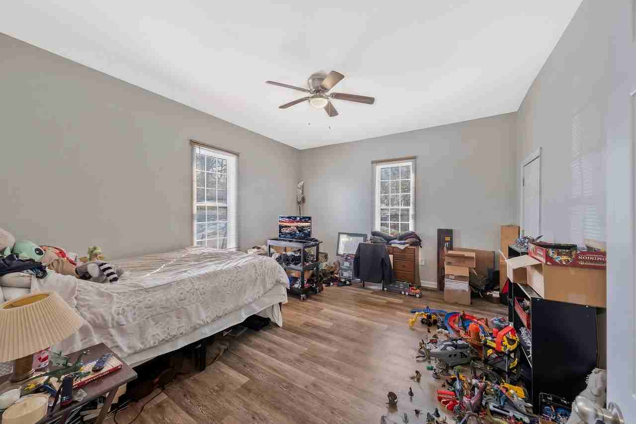 1214 School St - Photo 3 of 16